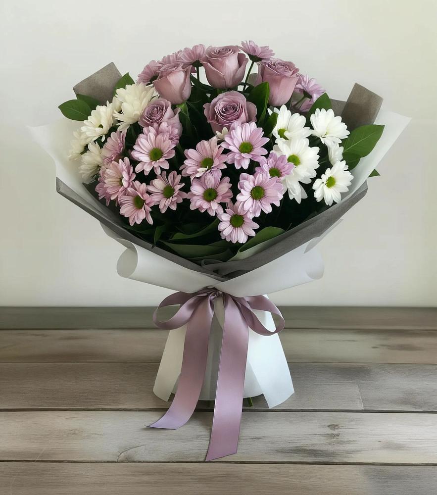 Букет цветов из: Хризантемы и Розы в Джубге