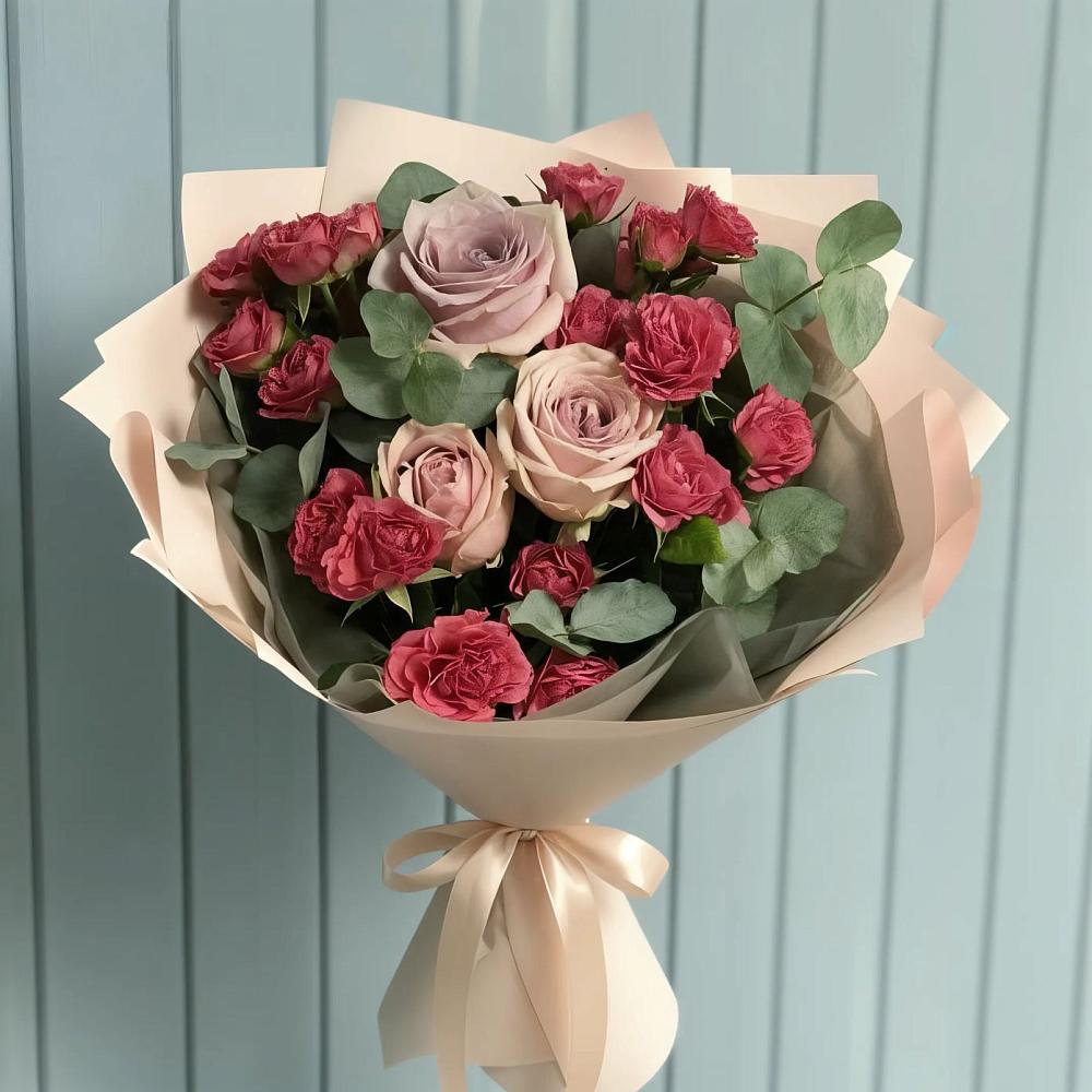 Букет цветов из: Гвоздики и Розы в Джубге