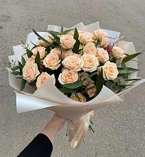 Букет Кремовые розы Латте в Джубге