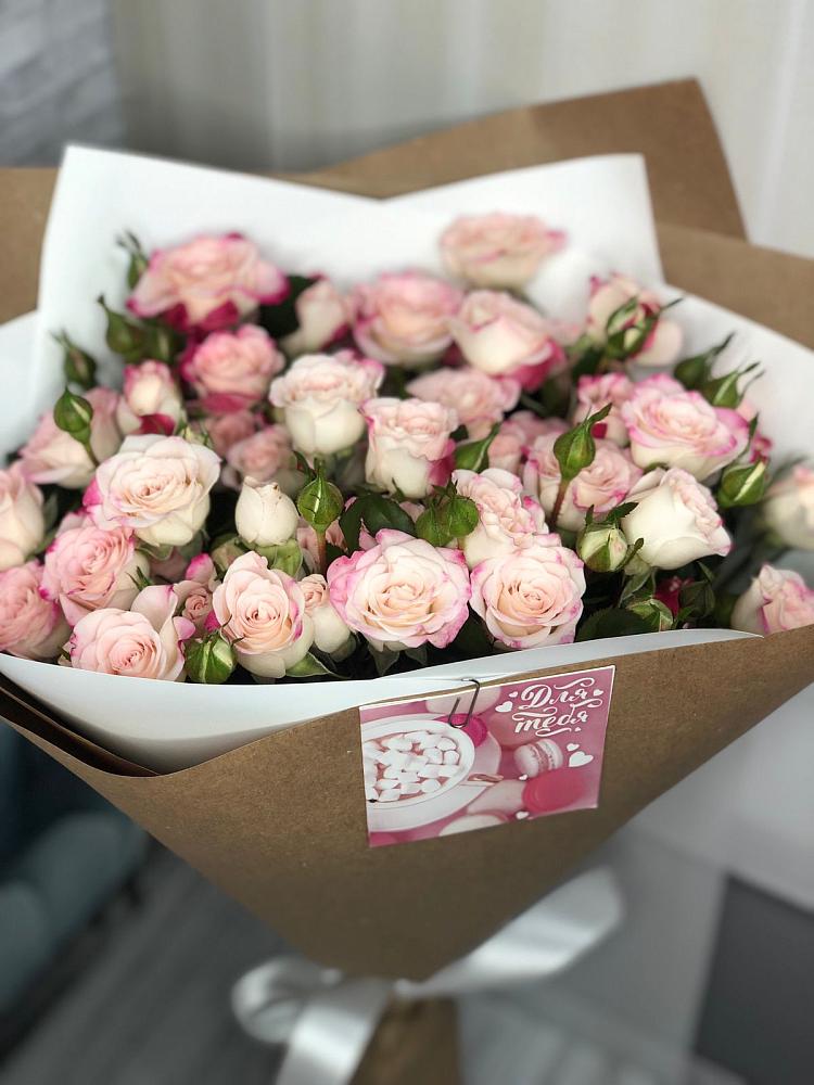 Букет цветов из: Розы в Джубге