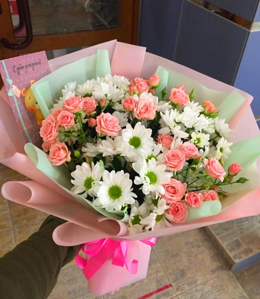 Букет цветов из: Розы и Хризантемы в Джубге