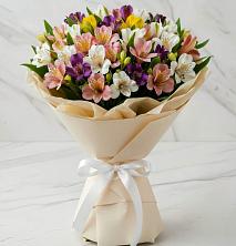 Букет цветов из:  Альстромерии в Джубге