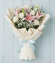 Букет цветов из:  Лилии в Джубге