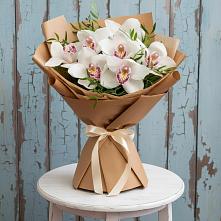 Букет цветов из:  Орхидеи и Розы в Джубге